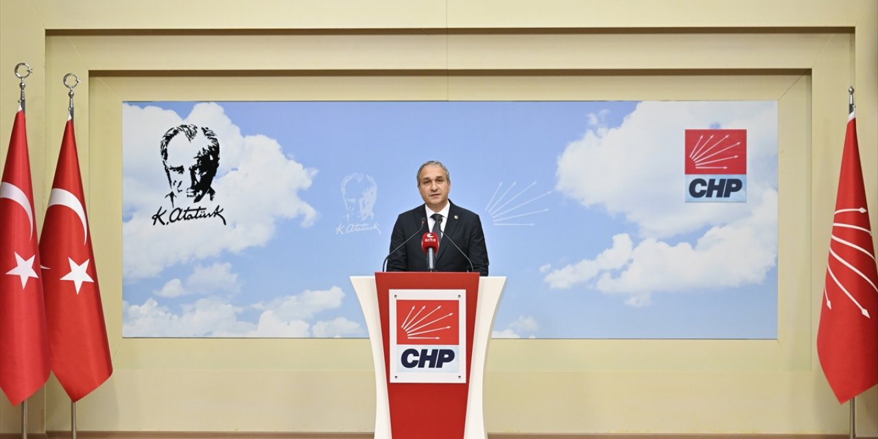 CHP Genel Başkan Yardımcısı Suat Özçağdaş, basın toplantısı düzenledi: