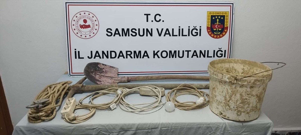 Samsun'da kaçak kazı yapan 2 kişi suçüstü yakalandı