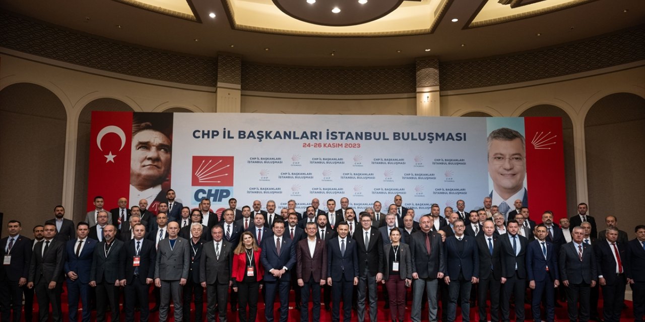 CHP Genel Başkanı Özel, İl Başkanları İstanbul Buluşması Programı'nda konuştu: