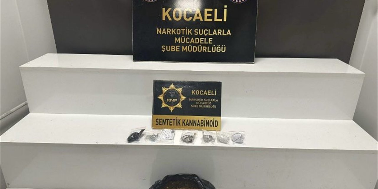 Kocaeli'de uyuşturucu operasyonunda yakalanan 3 şüpheli tutuklandı