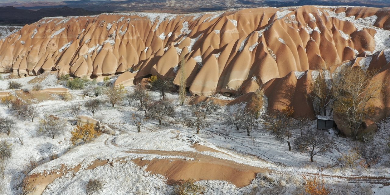 Kapadokya'da "beyaz" şölen