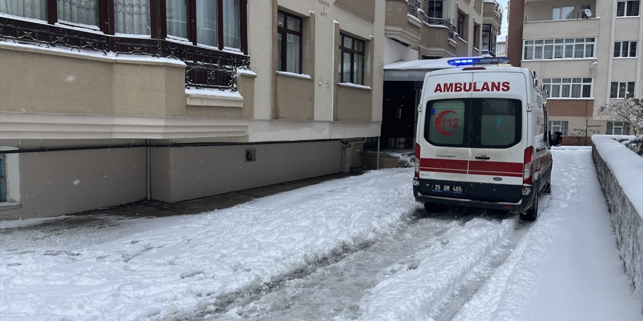 Erzurum'da 75 yaşındaki yaşlı adam evinde ölü bulundu