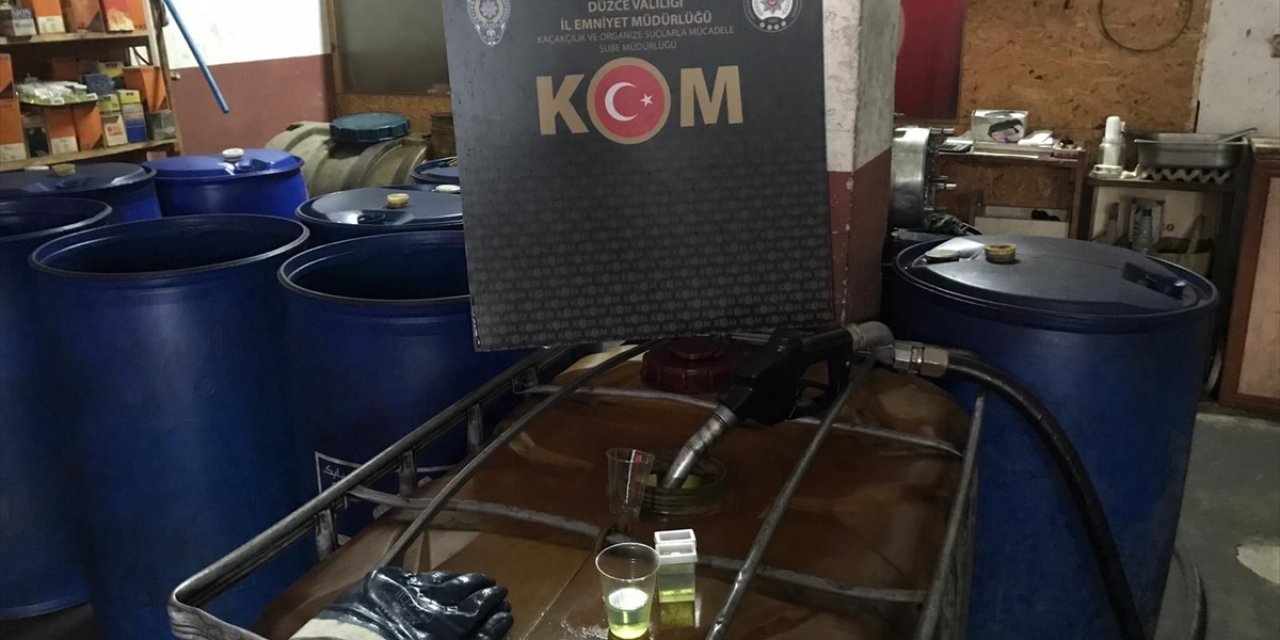 Düzce'de 800 litre kaçak akaryakıt ele geçirildi