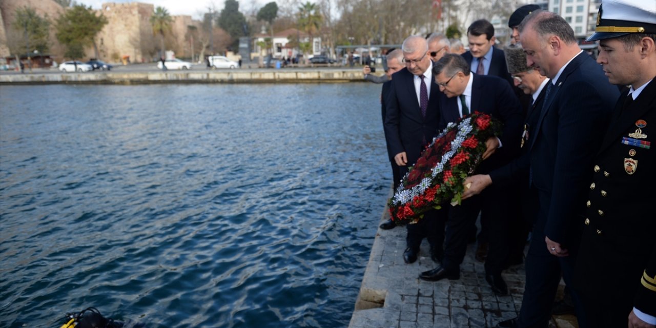 Sinop'ta 1853'teki Rus donanması baskınında şehit düşen askerler anıldı