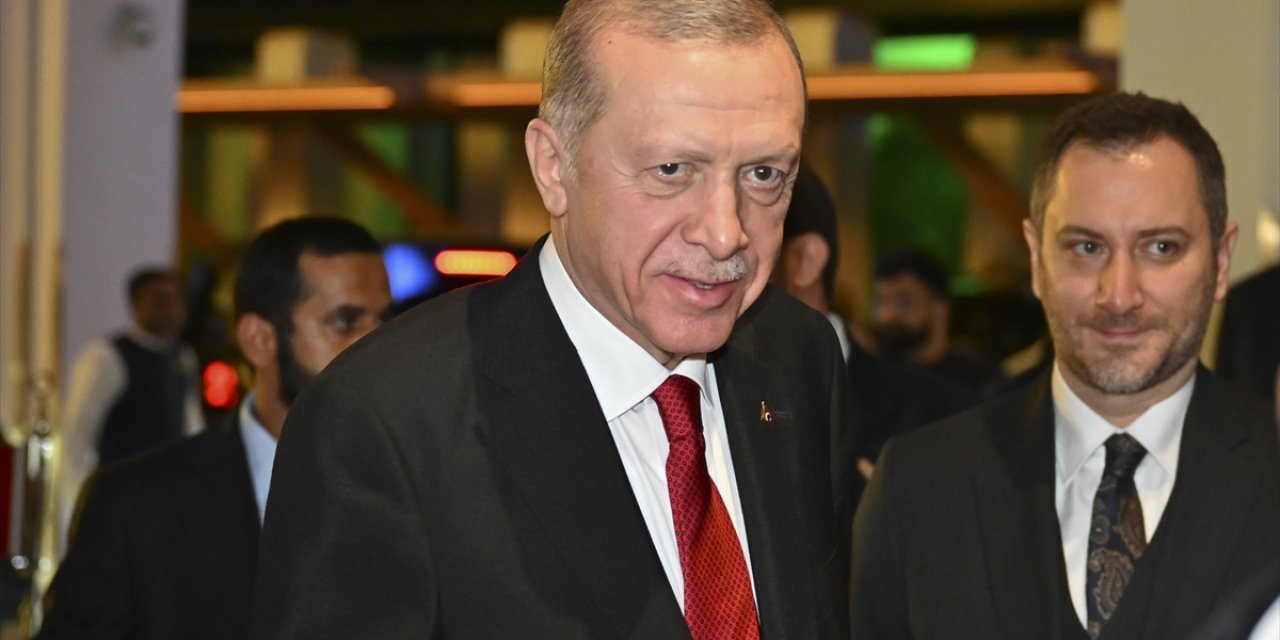 Cumhurbaşkanı Erdoğan, Birleşik Arap Emirlikleri'ne geldi