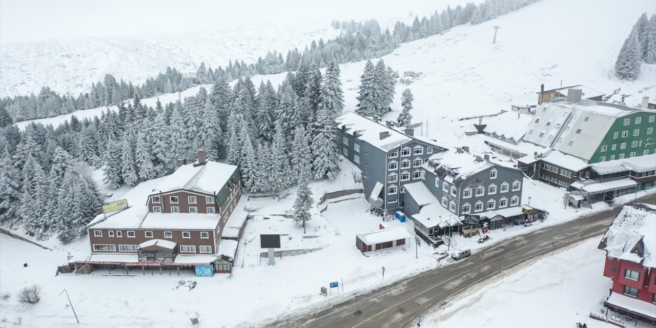 Uludağ, kasımda yağan karla turizm sezonunu erken açacak