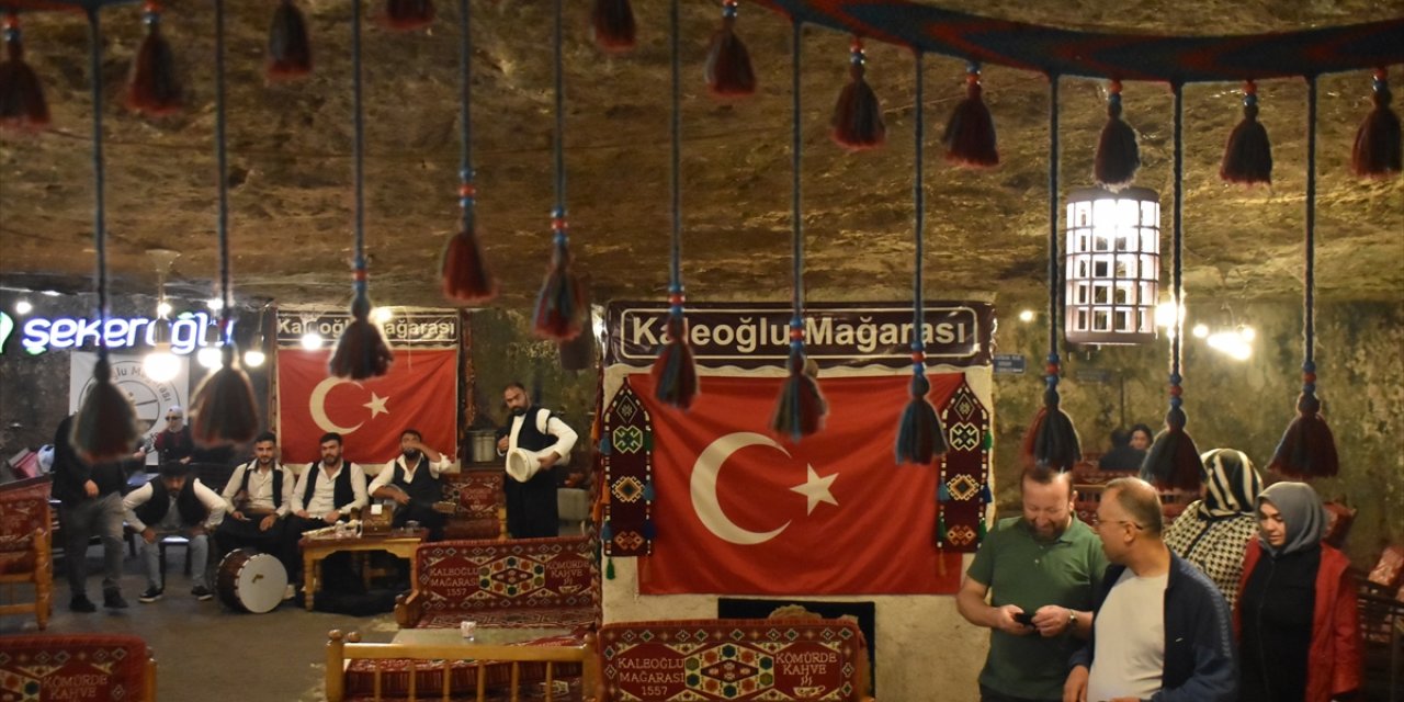 DOSYA HABER/TÜRKİYE'NİN MAĞARALARI - Gaziantep ve Şanlıurfa'daki tarihi mağaralar turizme hizmet ediyor