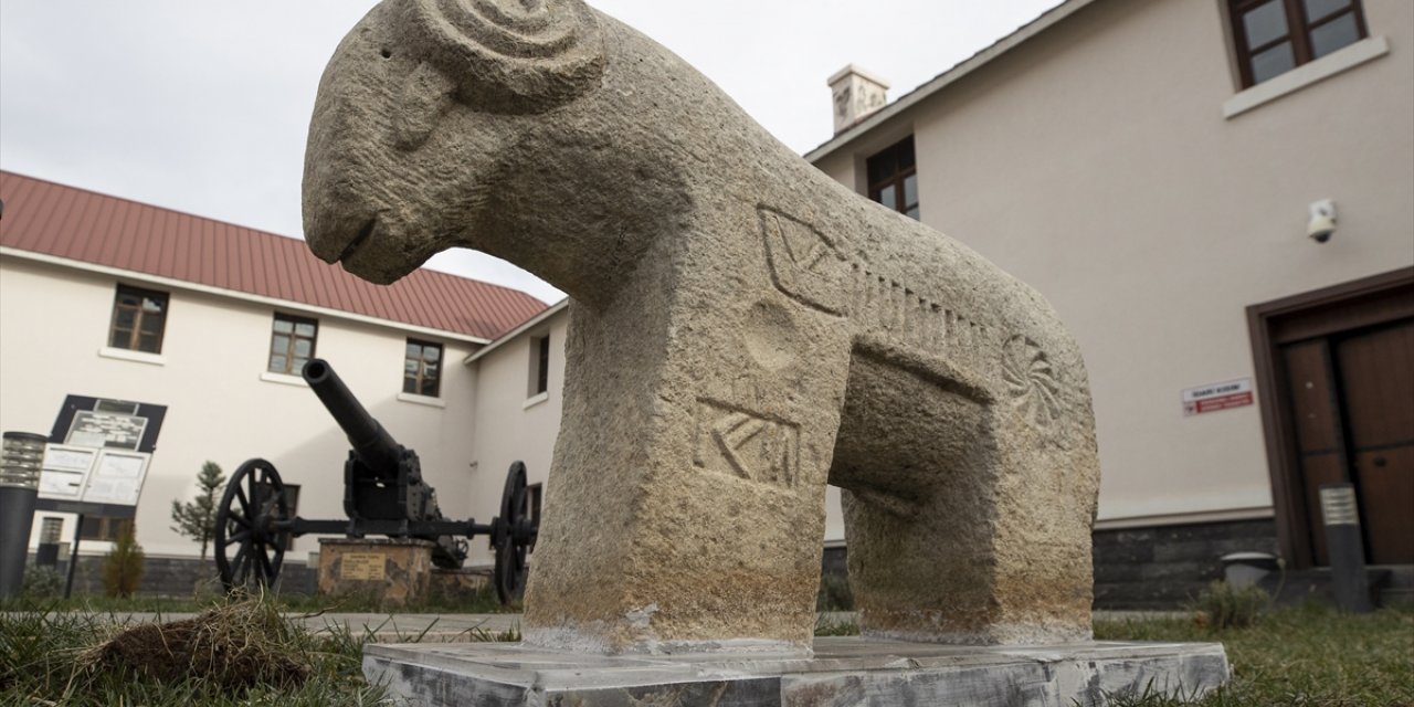 Tunceli Müzesi'ne 3 yılda 298 eser kazandırıldı