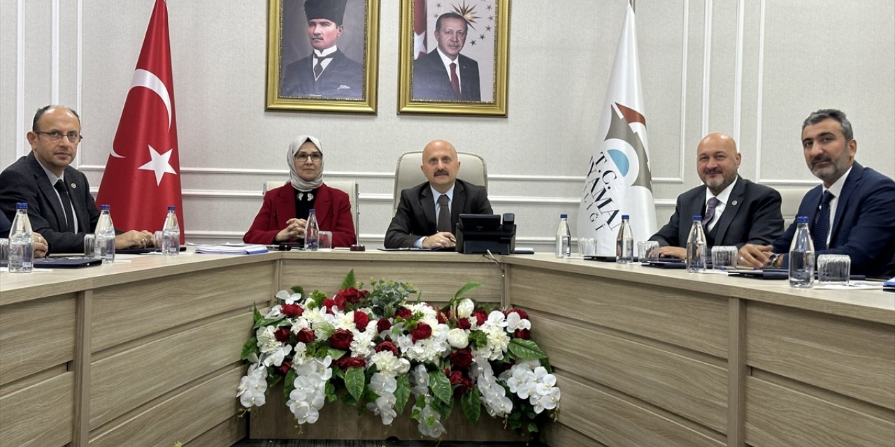 TBMM Çocuk Hakları Alt Komisyonu Adıyaman'da ziyaretlerde bulundu