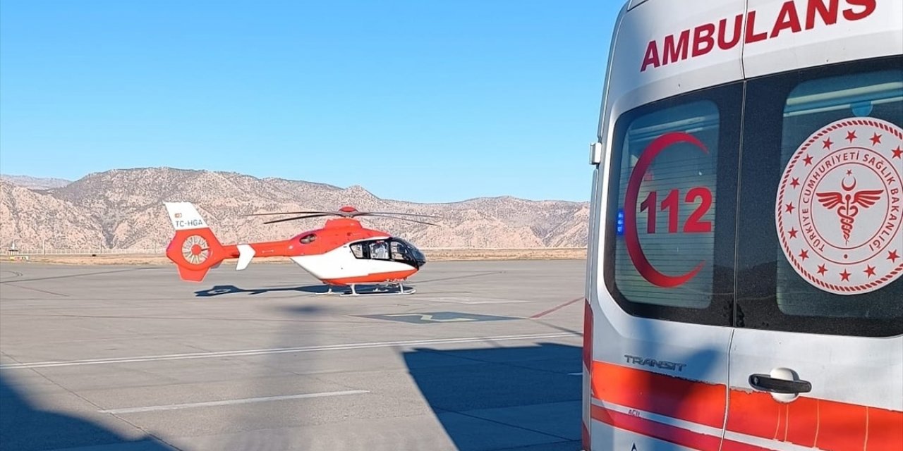 Şırnak'ta ambulans helikopter 60 yaşındaki kalp hastası için havalandı