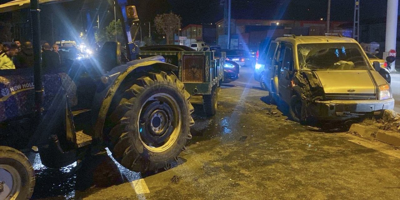 Tokat'ta trafik kazasında 5 kişi yaralandı