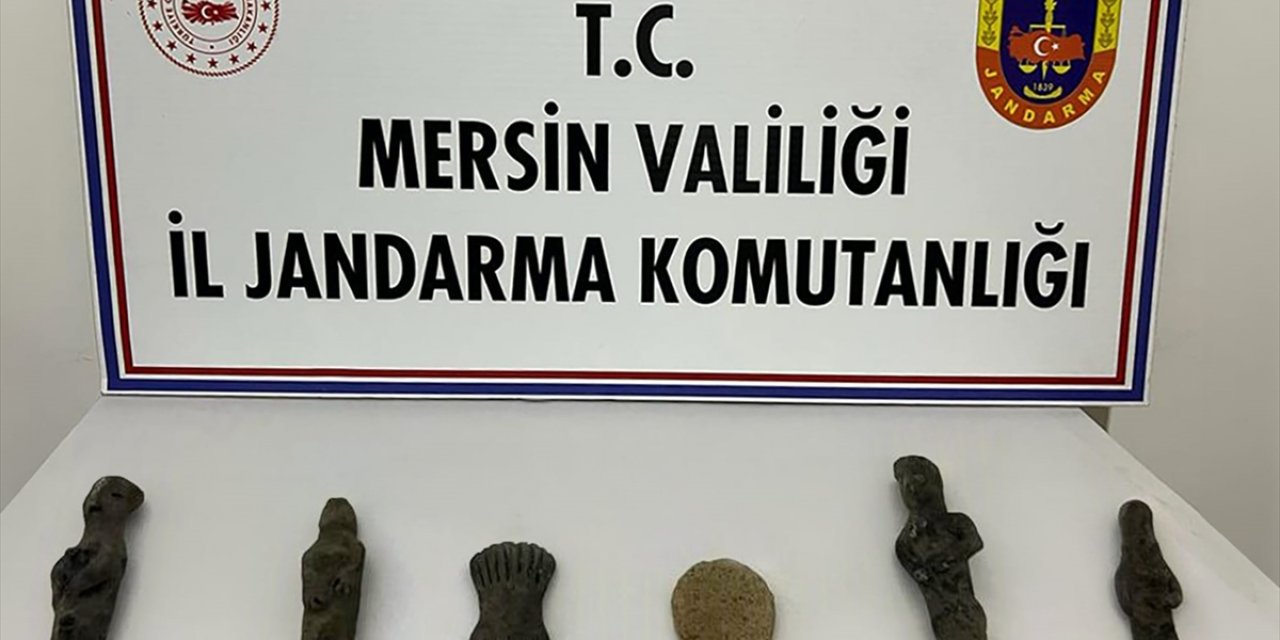 Mersin'de tarihi eser niteliğinde 6 obje ele geçirildi