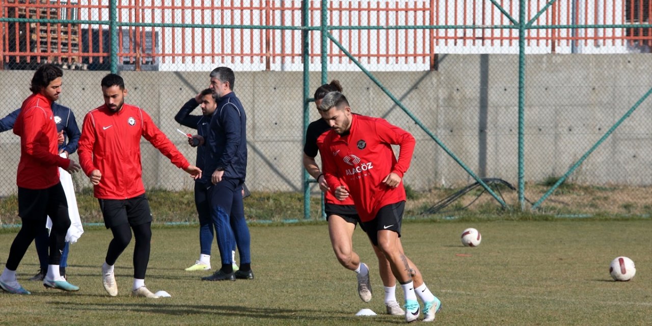 Ahlatcı Çorum FK, Trabzonspor maçının hazırlıklarına başladı