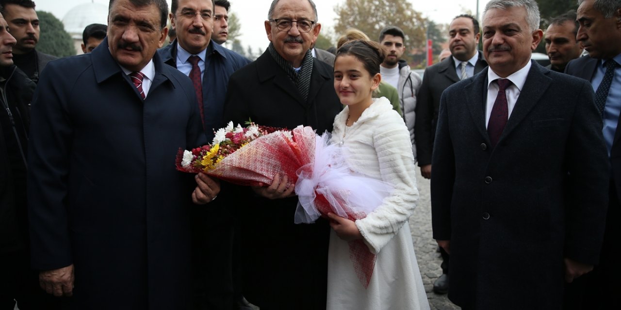 Çevre Şehircilik ve İklim Değişikliği Bakanı Özhaseki, Malatya'da ziyaretlerde bulundu