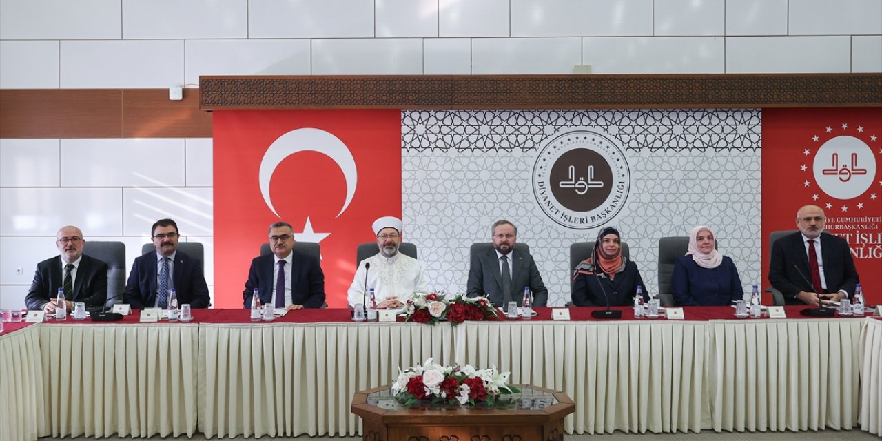 Diyanet İşleri Başkanı Erbaş, "Akademi İstişare Kurulu Toplantısı"nda konuştu: