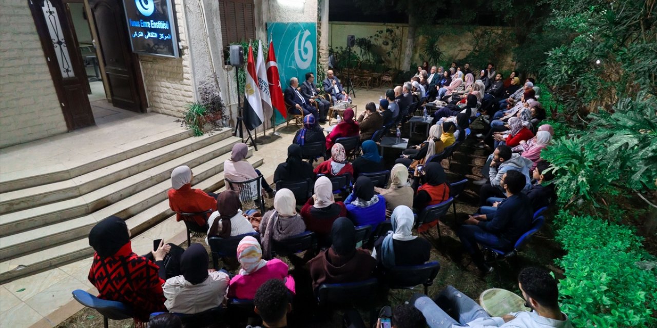 TUSAŞ yetkilileri, Kahire Yunus Emre Enstitüsü kursiyerleriyle buluştu