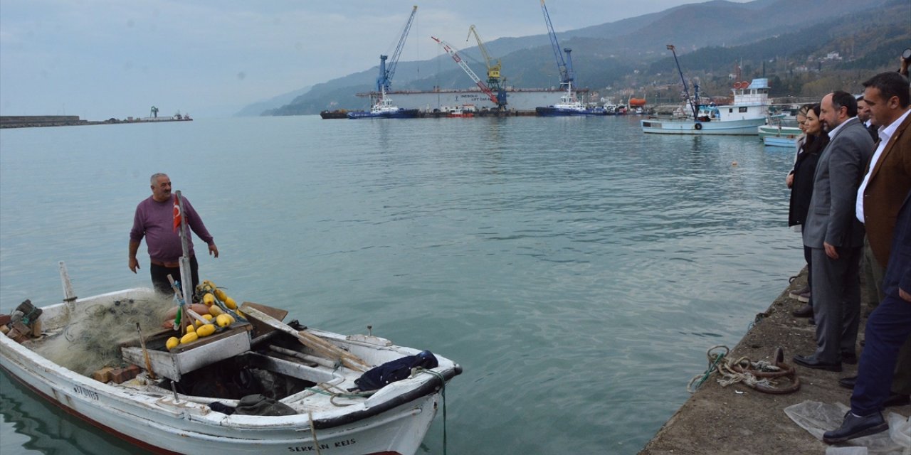 TBMM Su Ürünleri Araştırma Komisyonu Kastamonu'da balıkçıların sorunlarını dinledi