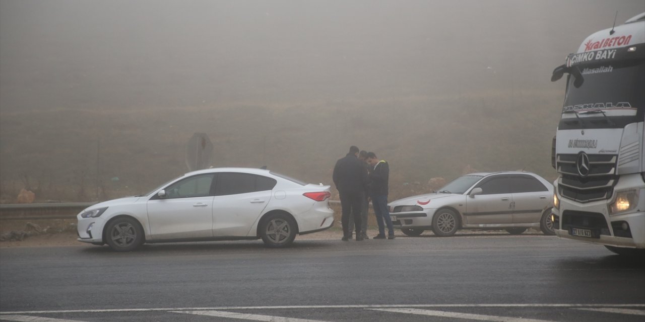 Gaziantep'te vinçle çarpışan yolcu minibüsündeki 9 kişi yaralandı