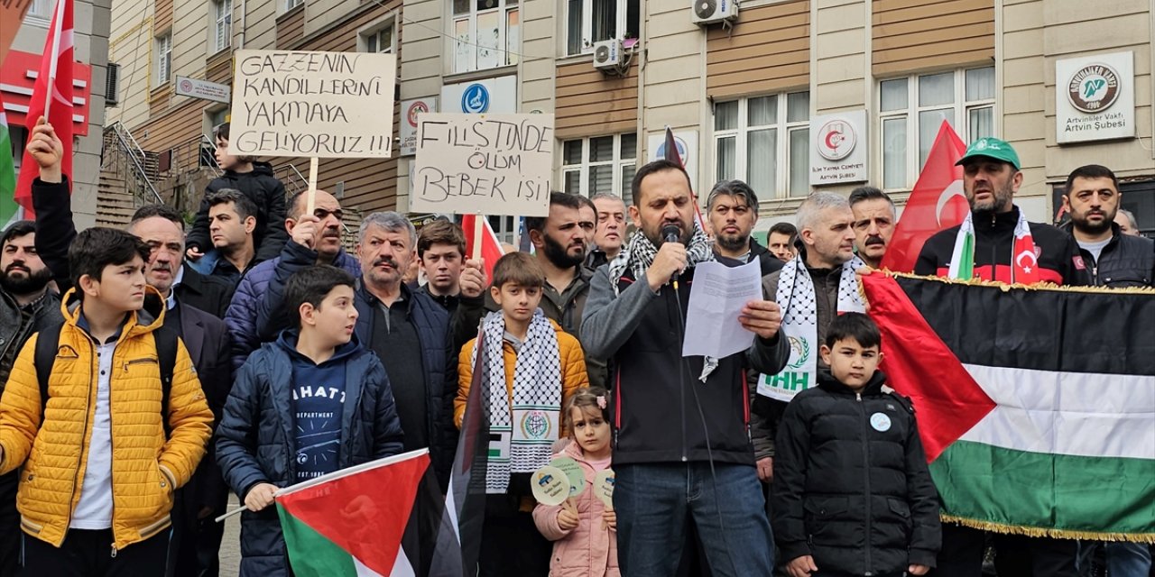 Artvin, Bayburt ve Giresun'da İsrail'in Gazze'ye yönelik saldırıları protesto edildi