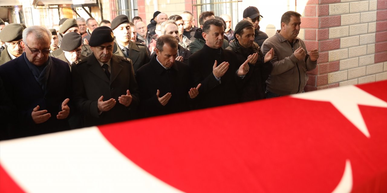 Kıbrıs gazisi, memleketi Tekirdağ'da son yolculuğuna uğurlandı