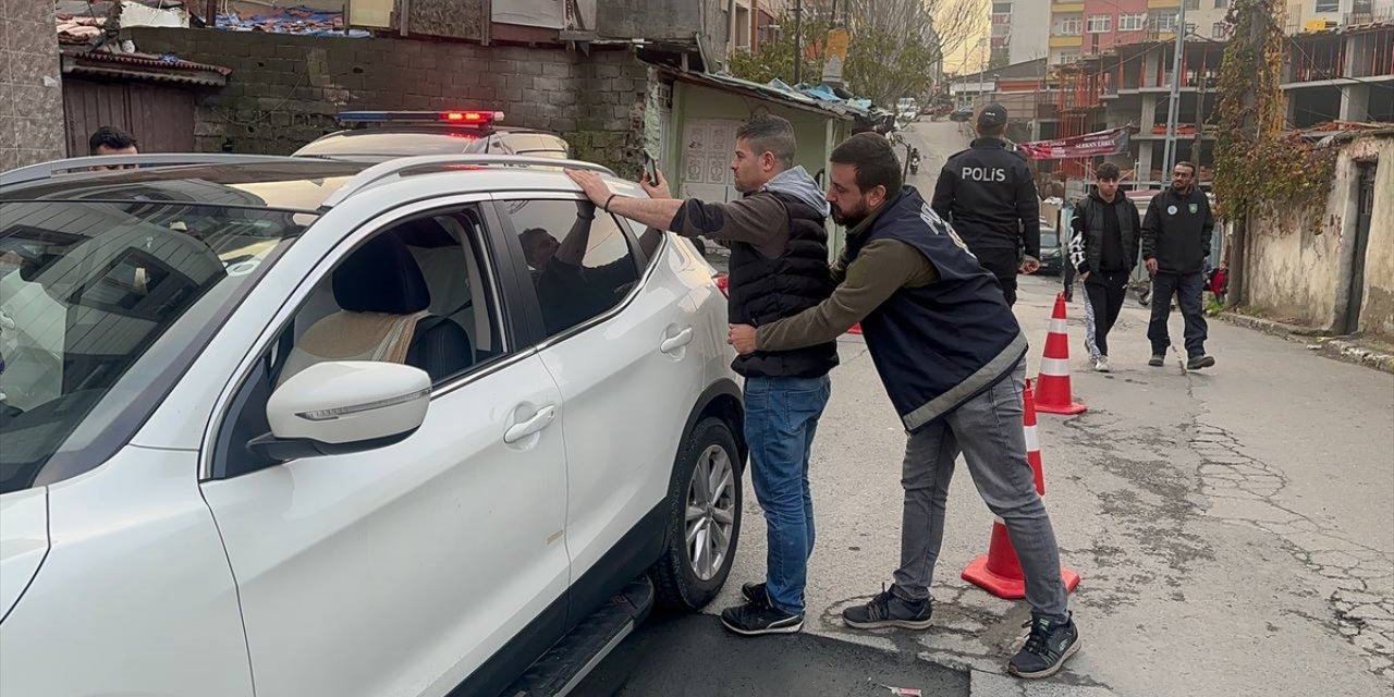 İstanbul polisinin yılbaşına kadar sürecek ''huzur uygulaması'' başladı