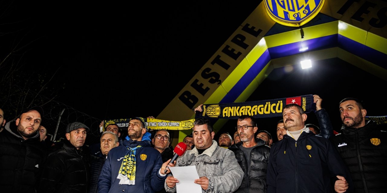 MKE Ankaragücü taraftarlarından Faruk Koca'ya destek