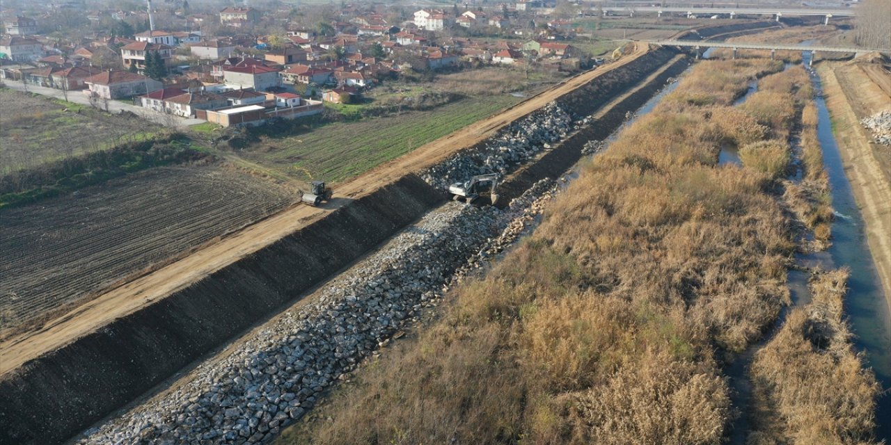 Meriç'in "sigortası" Kanal Edirne, taşkınlara karşı güçlendiriliyor