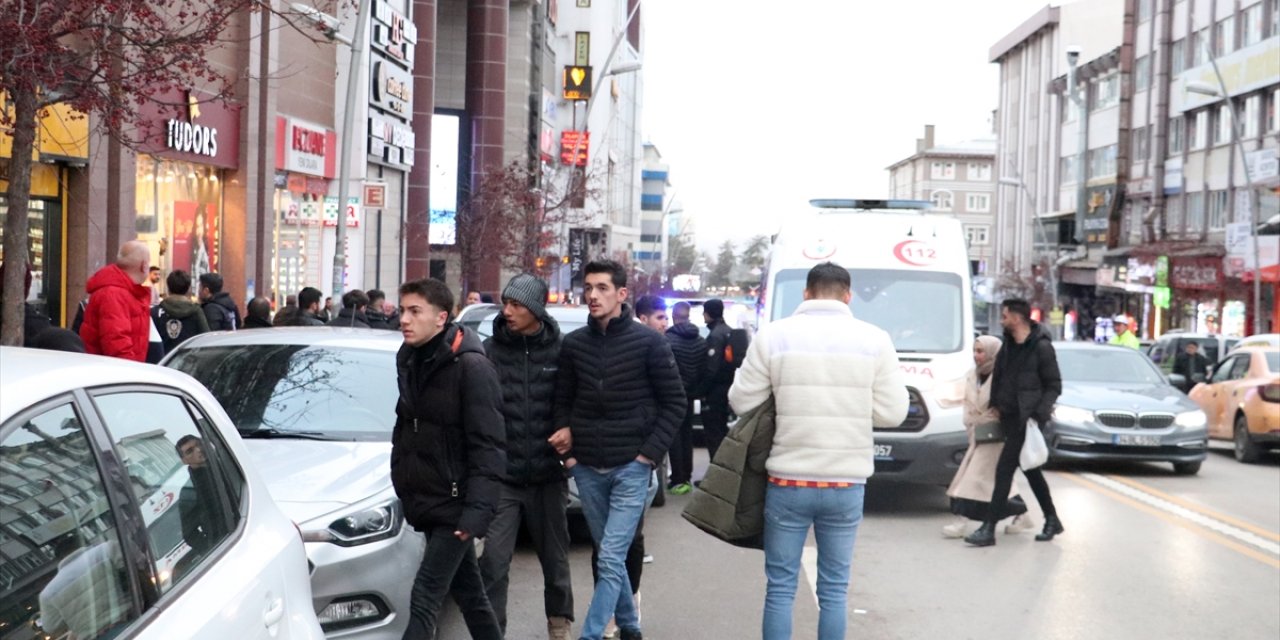 Erzurum'da bir çocuğu bıçakla yaralayan zanlı tutuklandı