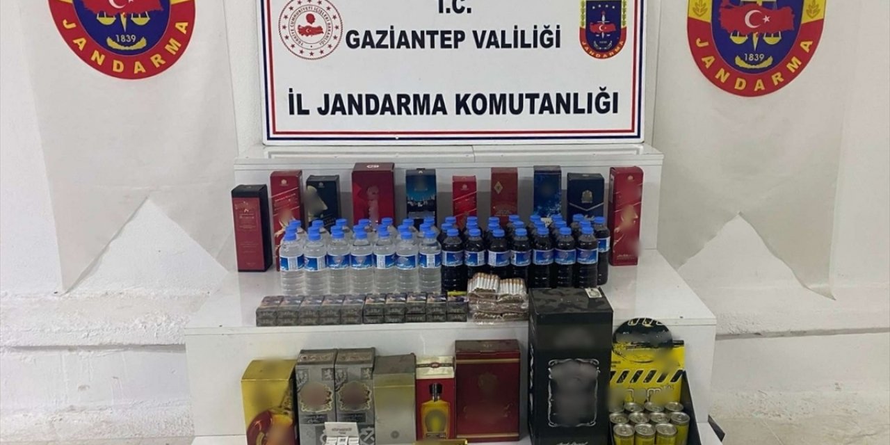 Gaziantep'te düzenlenen sahte ve kaçak içki operasyonunda 3 şüpheli yakalandı