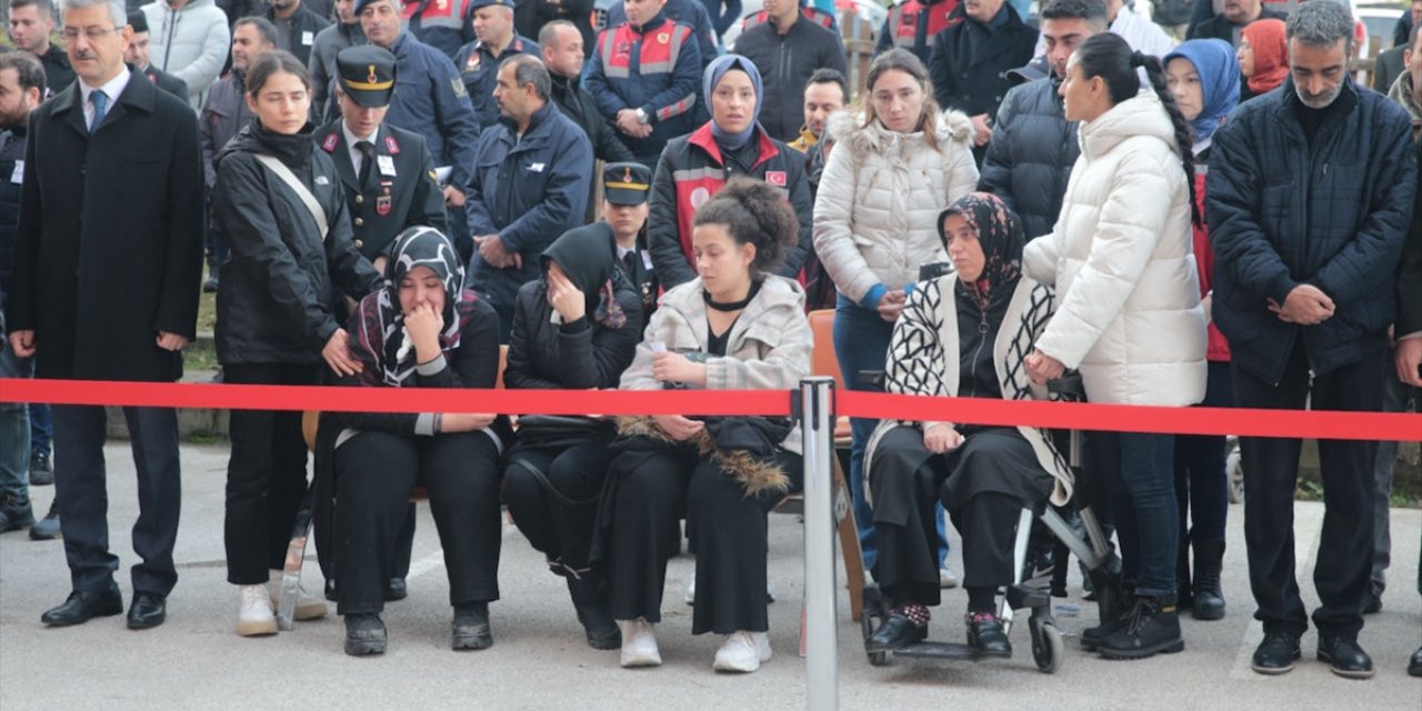 Bolu'da trafik kazası sonrası hastanede hayatını kaybeden jandarma personeli için tören yapıldı