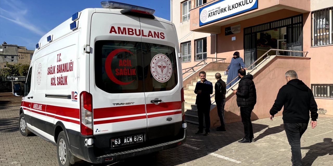 Şanlıurfa'da 9 öğrenci gıda zehirlenmesi şüphesiyle hastaneye kaldırıldı