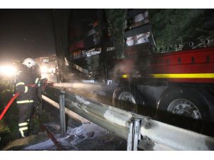 Anadolu Otoyolu'nda tır yangını
