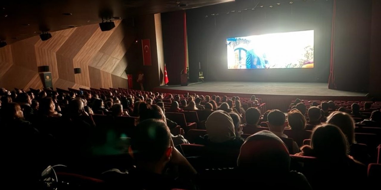 Balıkesir'de "Son Akşam Yemeği" filmi gösterildi