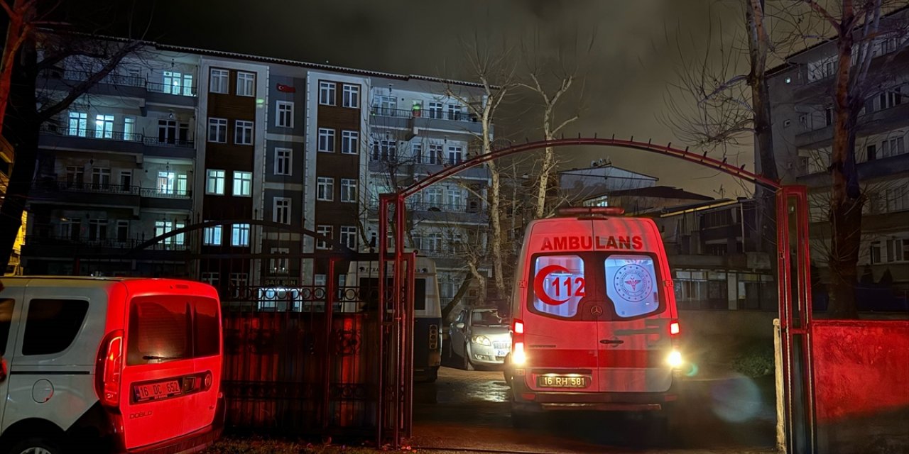 Bursa'da kocası tarafından bıçaklanan kadın öldü