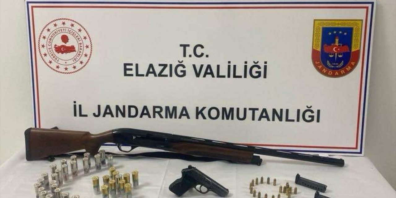 Elazığ'da silah kaçakçılığı operasyonunda 3 şüpheli yakalandı