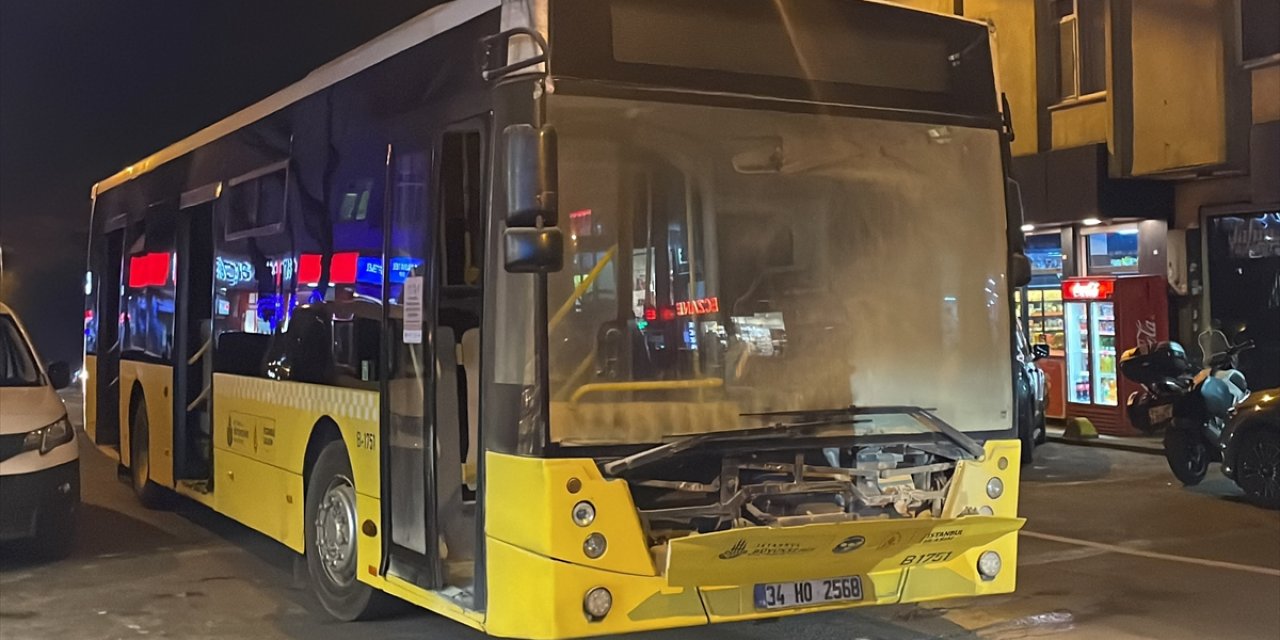 Sarıyer'de seyir halindeki İETT otobüsünde çıkan yangın söndürüldü