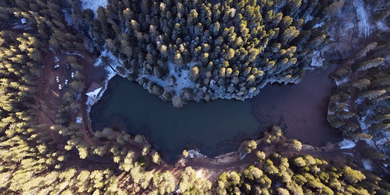 Kastamonu'da donan Yeşil Göl dronla görüntülendi