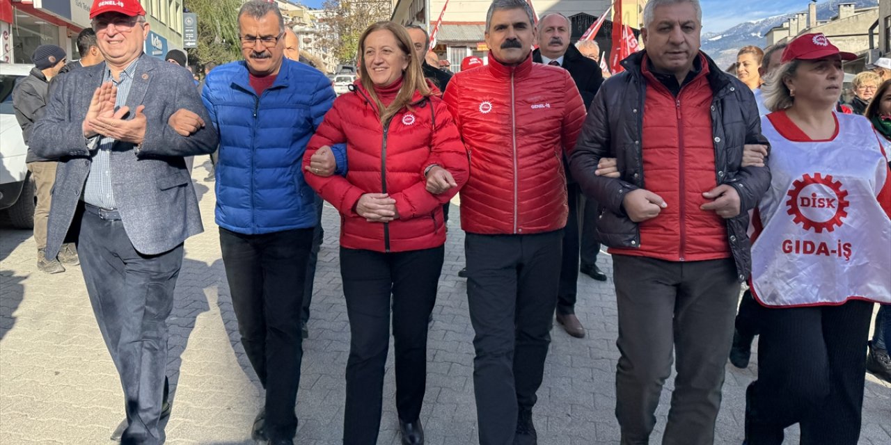 DİSK Genel Başkanı Çerkezoğlu Artvin'de konuştu: