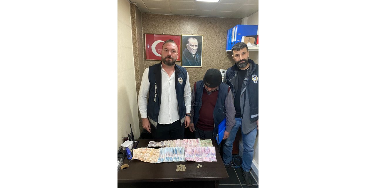 Adana'da zabıtanın yakaladığı dilencinin üzerinden 9 bin 62 lira çıktı