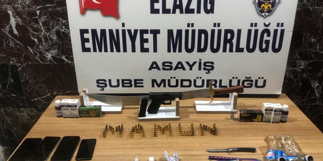 Elazığ'da asayiş operasyonunda 8 şüpheli yakalandı