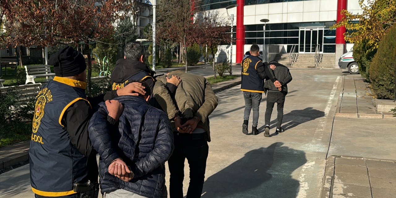 Adıyaman'da hırsızlık operasyonunda 3 şüpheli yakalandı