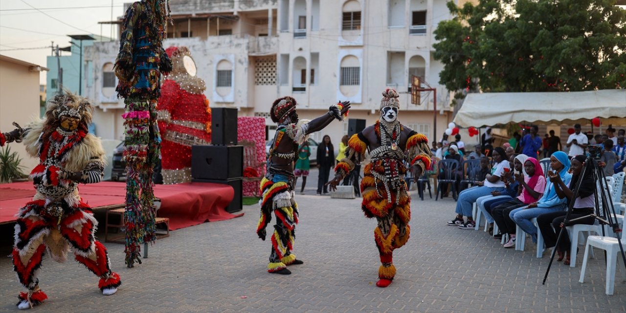 Senegal'de Hristiyanların Noel etkinliğine bazı Müslümanlar da katıldı