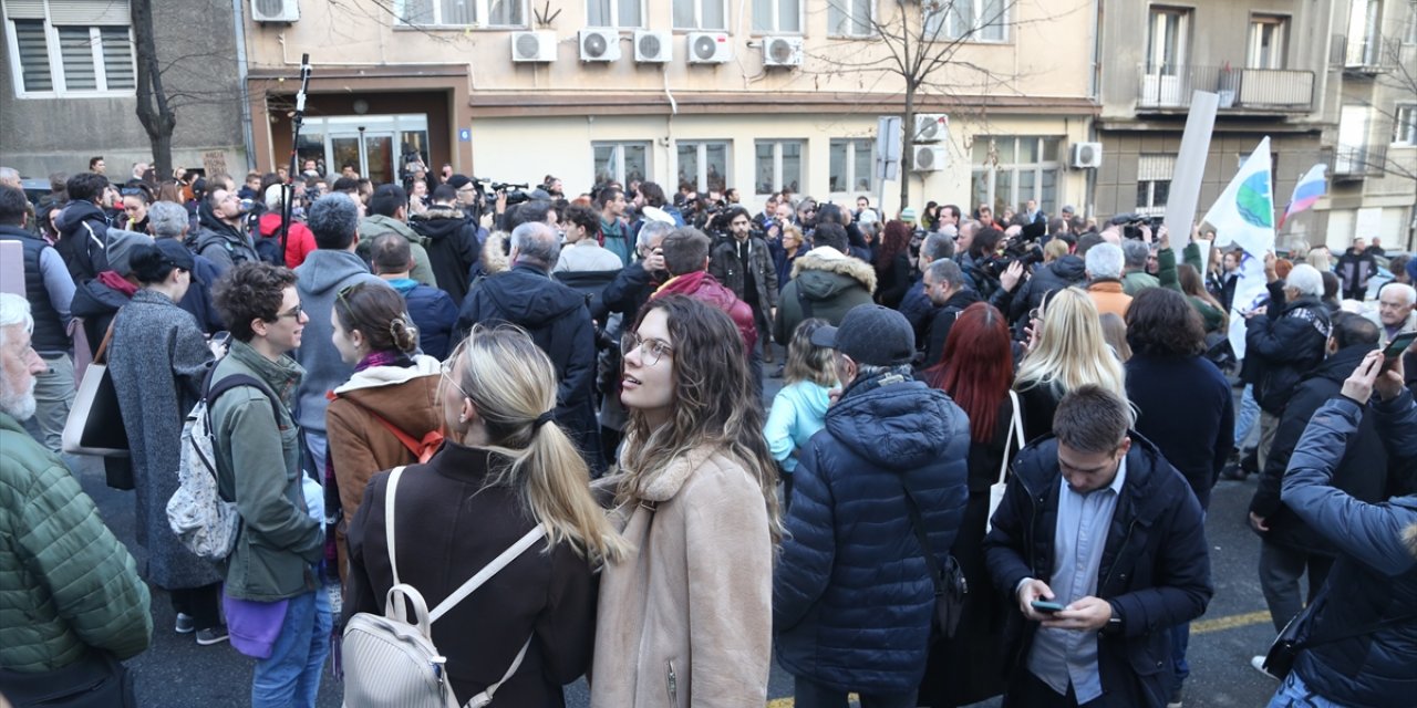 Sırbistan'da, muhalefetin seçimlere itiraz protestoları devam ediyor