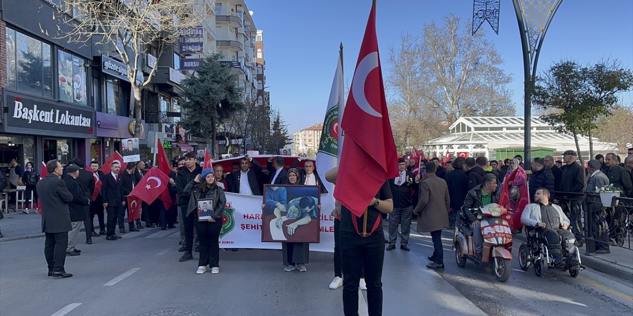 Isparta'da teröre lanet yürüyüşü düzenlendi