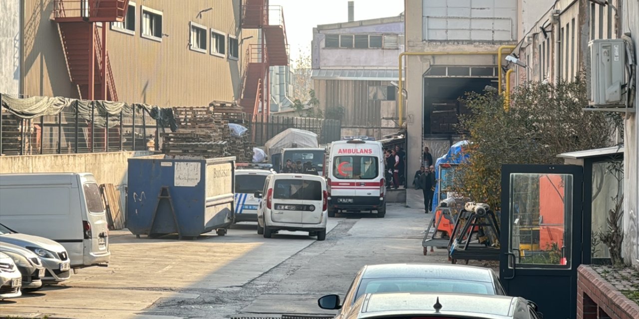 Bursa'da yük asansörü ile duvar arasında sıkışan işçi öldü