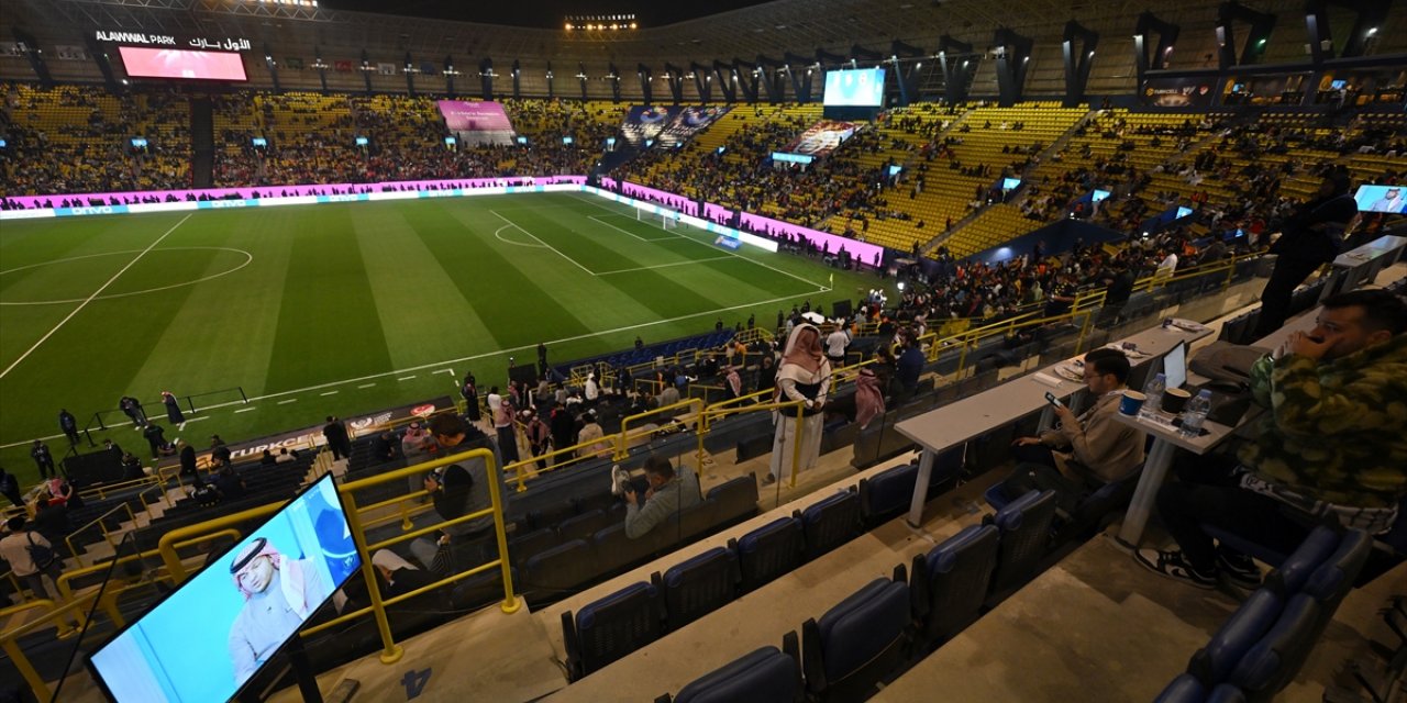 Galatasaray kafilesi yurda dönmek için yola çıktı