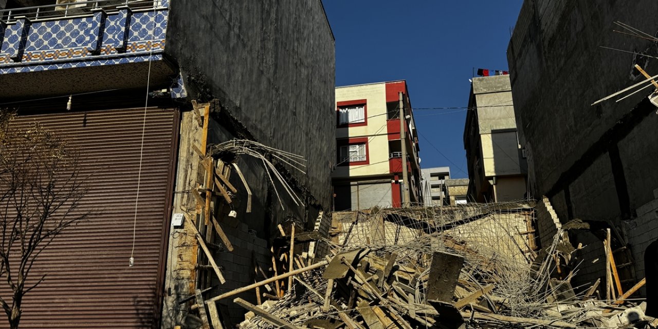 Gaziantep'te inşaatın tablasının çökmesi sonucu 2 işçi yaralandı