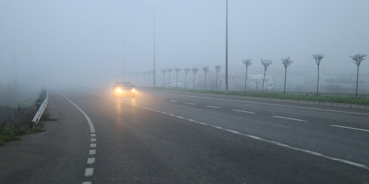 Trakya'da yoğun sis etkili oldu