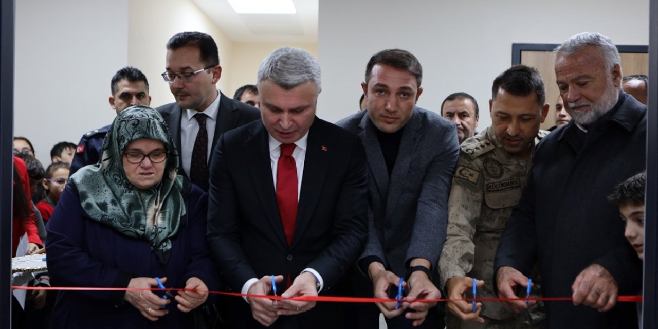 Şehit Uzman Çavuş Sancak'ın ismi Karabük'te köy okulundaki kütüphanede yaşatılacak