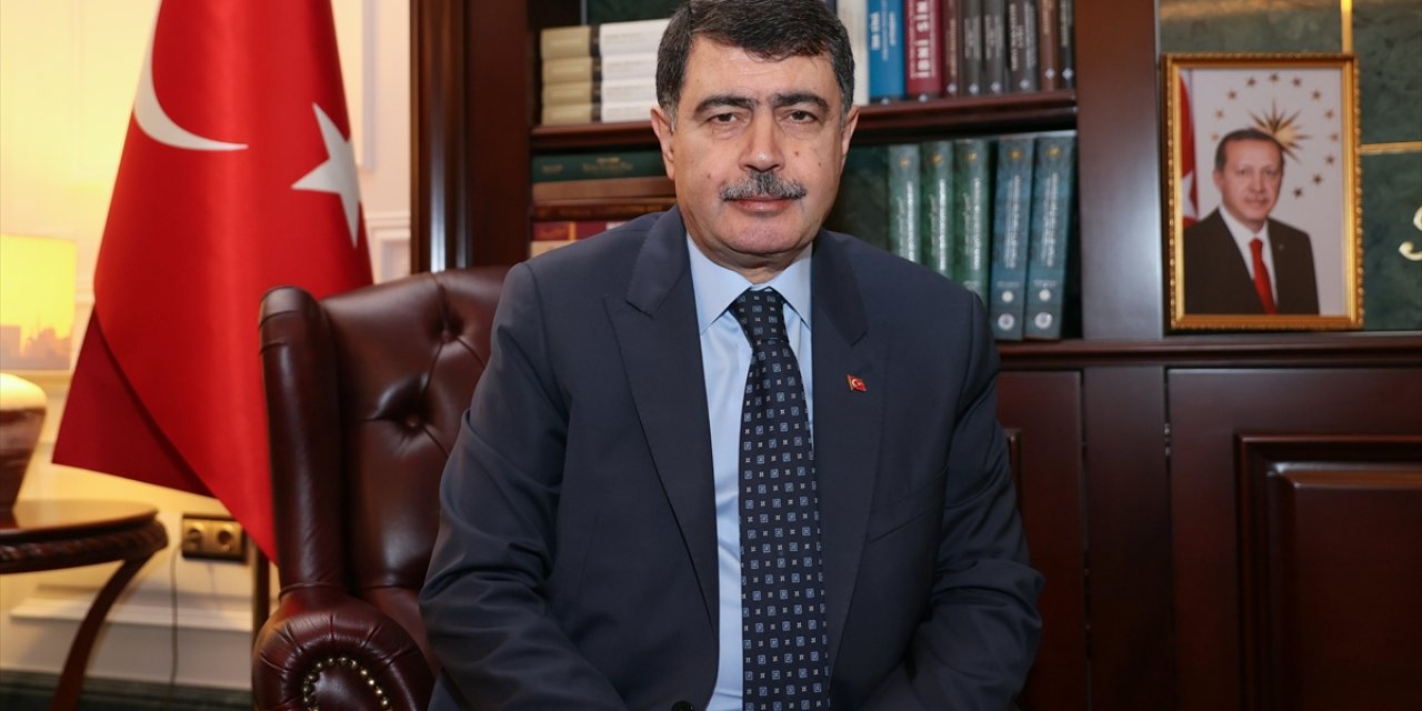 Ankara Valisi Şahin, AA'nın "Yılın Kareleri" oylamasına katıldı